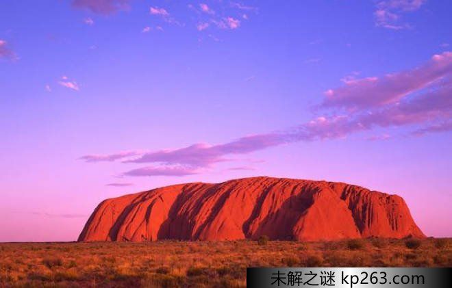 澳洲神石的真实面貌是什么 至今仍是一个谜团(有神奇力量)