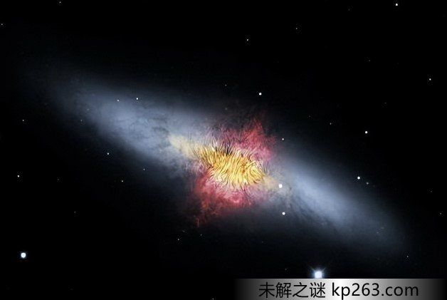  科学家发现10亿光年外的超大星系 规模比较大(让人深思)
